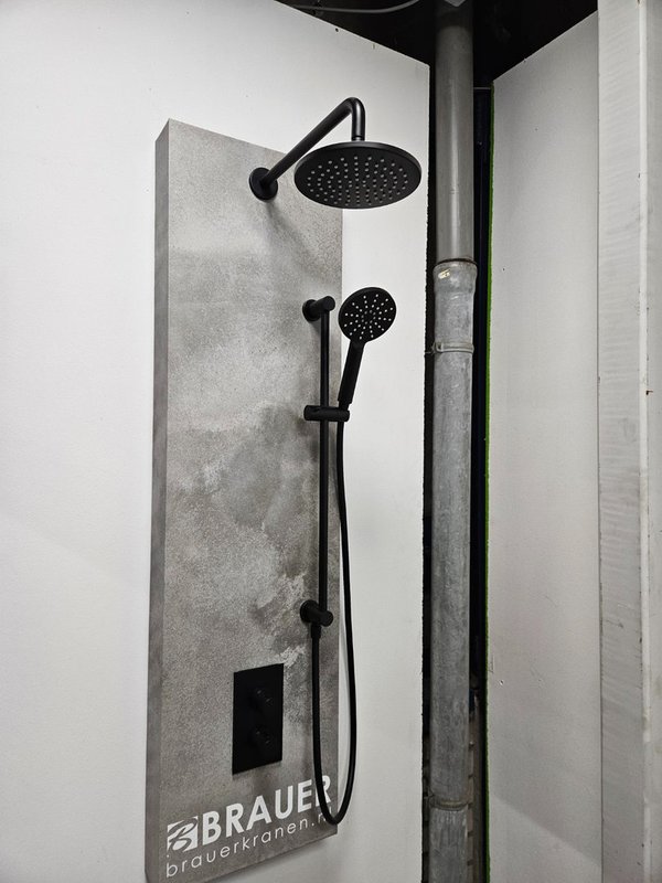 Brauer Black edition hoofddouche 20 cm met wandarm en glijstang (showroom model)