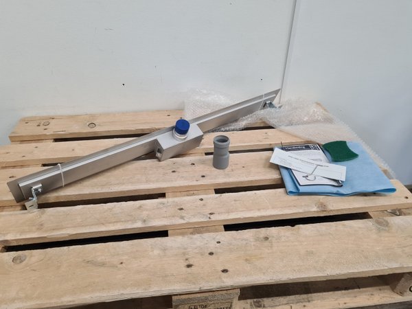 Wiesbaden RVS Douchegoot Muurflens met uitneembaar sifon 90 cm - Afbeelding 3