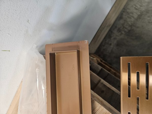 Wiesbaden douchegoot met flens en rooster 100 x 7 cm geborsteld brons koper - Afbeelding 4